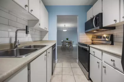 Kitchen Island Photo of 312 5700 200 Street, Langley, BC