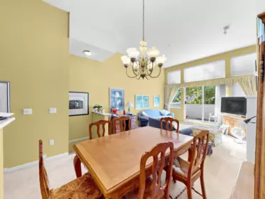 Kitchen Island Photo of 4 3592 Whitney Place, Vancouver, BC