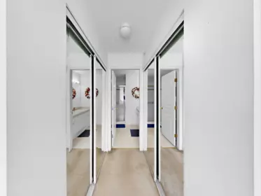 Mudroom Photo of 4 3592 Whitney Place, Vancouver, BC