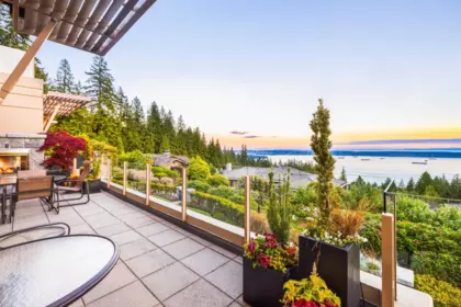 101 2535 Garden Court, West Vancouver, BC, West Vancouver — Townhouse for sale