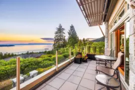 101 2535 Garden Court, West Vancouver, BC