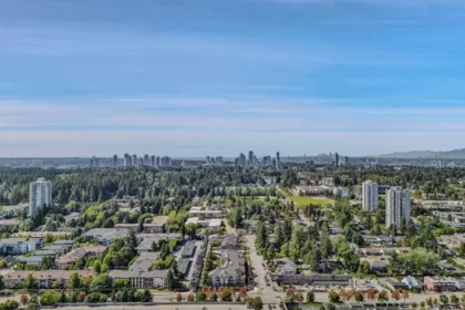 Family Room Photo of 102 14960 102a Avenue, Surrey, BC