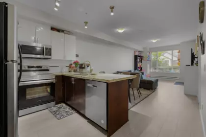 Pantry Photo of 102 14960 102a Avenue, Surrey, BC