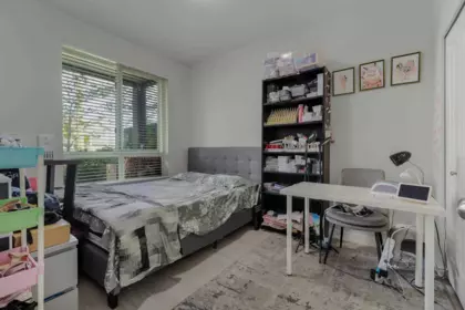 Powder Room Photo of 102 14960 102a Avenue, Surrey, BC