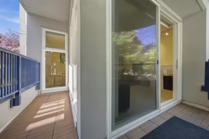 Laundry Room Photo of 209 1924 Comox Street, Vancouver, BC