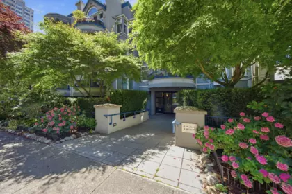 Staircase Photo of 209 1924 Comox Street, Vancouver, BC
