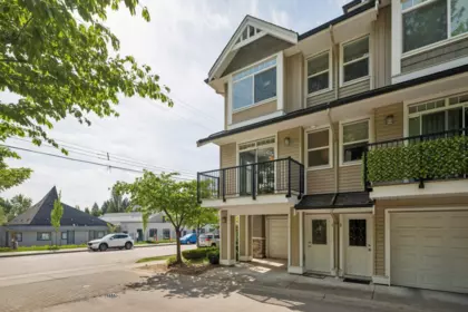 1 8277 161 Street, Surrey, BC, Surrey — Townhouse for sale
