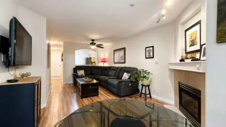 Kitchen Photo of 106 8495 Jellicoe Street, Vancouver, BC