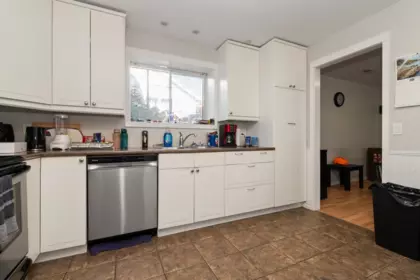 45675 Marshall Avenue, Chilliwack, BC, Chilliwack — Single Family Residence for sale