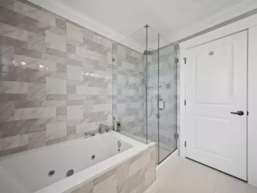 Hallway Photo of 7626 Hedley Avenue, Burnaby, BC