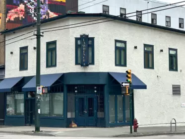 Hot Tub / Spa Photo of 429 289 Alexander Street, Vancouver, BC