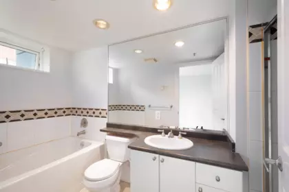 Hallway Photo of 401 1485 W 6th Avenue, Vancouver, BC