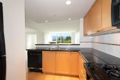 Laundry Room Photo of 401 1485 W 6th Avenue, Vancouver, BC