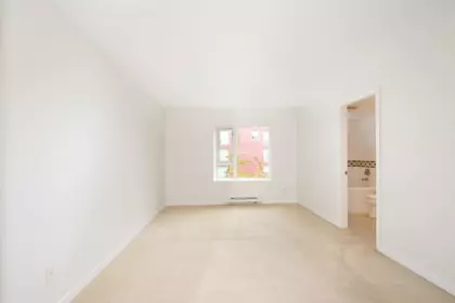 Mudroom Photo of 401 1485 W 6th Avenue, Vancouver, BC