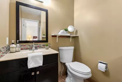 Guest Bathroom Photo of 8825 160 Street, Surrey, BC