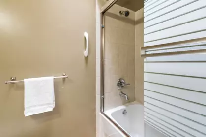 Walk-In Closet Photo of 8825 160 Street, Surrey, BC
