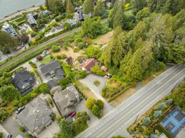Pantry Photo of 2820 Marine Drive, West Vancouver, BC