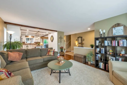 Breakfast Nook Photo of 2924 Glenshiel Drive, Abbotsford, BC