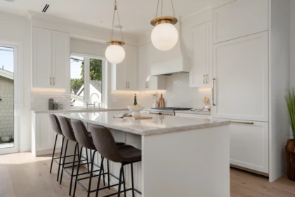 Kitchen Island Photo of 2 2344 W 45th Avenue, Vancouver, BC