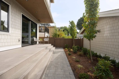 Swimming Pool Photo of 2 2344 W 45th Avenue, Vancouver, BC