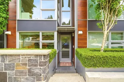 2222 Caledonia Avenue, North Vancouver, BC, North vancouver — Townhouse for sale