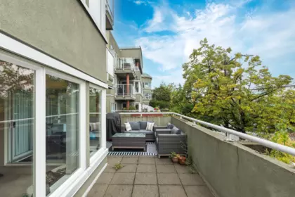 Garden / Landscaping Photo of 107 3280 W Broadway, Vancouver, BC