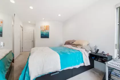 Guest Bathroom Photo of 107 3280 W Broadway, Vancouver, BC