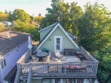 Outdoor Patio Photo of 929 E 30th Avenue, Vancouver, BC