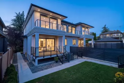 Hot Tub / Spa Photo of 2118 W 21st Avenue, Vancouver, BC
