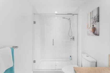 Hallway Photo of 306 158 W 13th Street, North Vancouver, BC