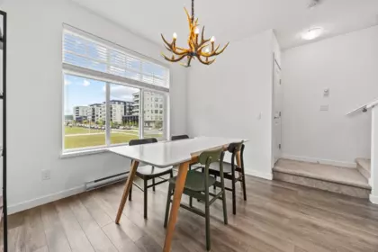 Dining Area Photo of 2 15850 85 Avenue, Surrey, BC