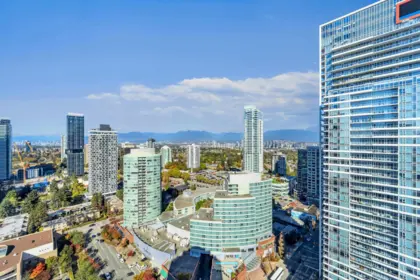 2804 6220 Mckay Avenue, Burnaby, BC, Burnaby — Apartment/Condo for sale