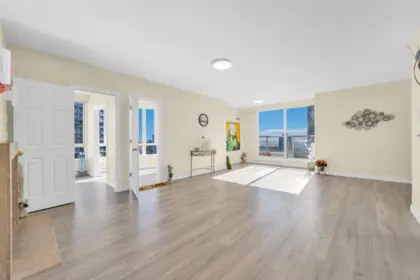 2804 6220 Mckay Avenue, Burnaby, BC, Burnaby — Apartment/Condo for sale