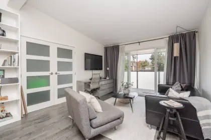 408 2333 Triumph Street, Vancouver, BC, Vancouver — Apartment/Condo for sale
