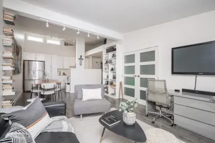 408 2333 Triumph Street, Vancouver, BC, Vancouver — Apartment/Condo for sale