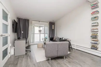 408 2333 Triumph Street, Vancouver, BC, Vancouver — Apartment/Condo for sale