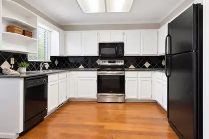 202 1140 Castle Crescent, Port Coquitlam, BC, Port Coquitlam — Townhouse for sale
