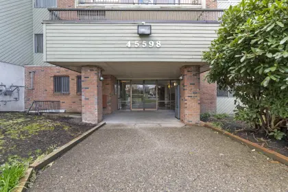 103 45598 Mcintosh Drive, Chilliwack, BC, Chilliwack — Apartment/Condo for sale