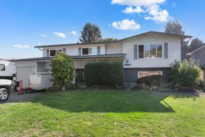 7002 Sheffield Way, Sardis, BC, Sardis — Single Family Residence for sale