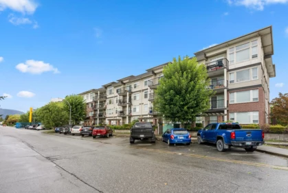 213 9422 Victor Street, Chilliwack, BC, Chilliwack — Apartment/Condo for sale