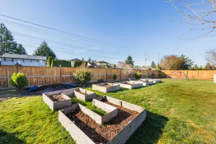 21210 95a Avenue, Langley, BC, Langley — Single Family Residence for sale