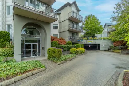 215 32725 George Ferguson Way, Abbotsford, BC, Abbotsford — Apartment/Condo for sale