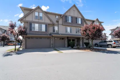 17 46321 Cessna Drive, Chilliwack, BC, Chilliwack — Townhouse for sale