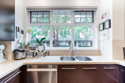 3736 Welwyn Street, Vancouver, BC, Vancouver — Townhouse for sale