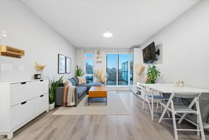 PH1 3939 Knight Street, Vancouver, BC, Vancouver — Apartment/Condo for sale