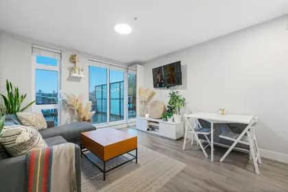 PH1 3939 Knight Street, Vancouver, BC, Vancouver — Apartment/Condo for sale