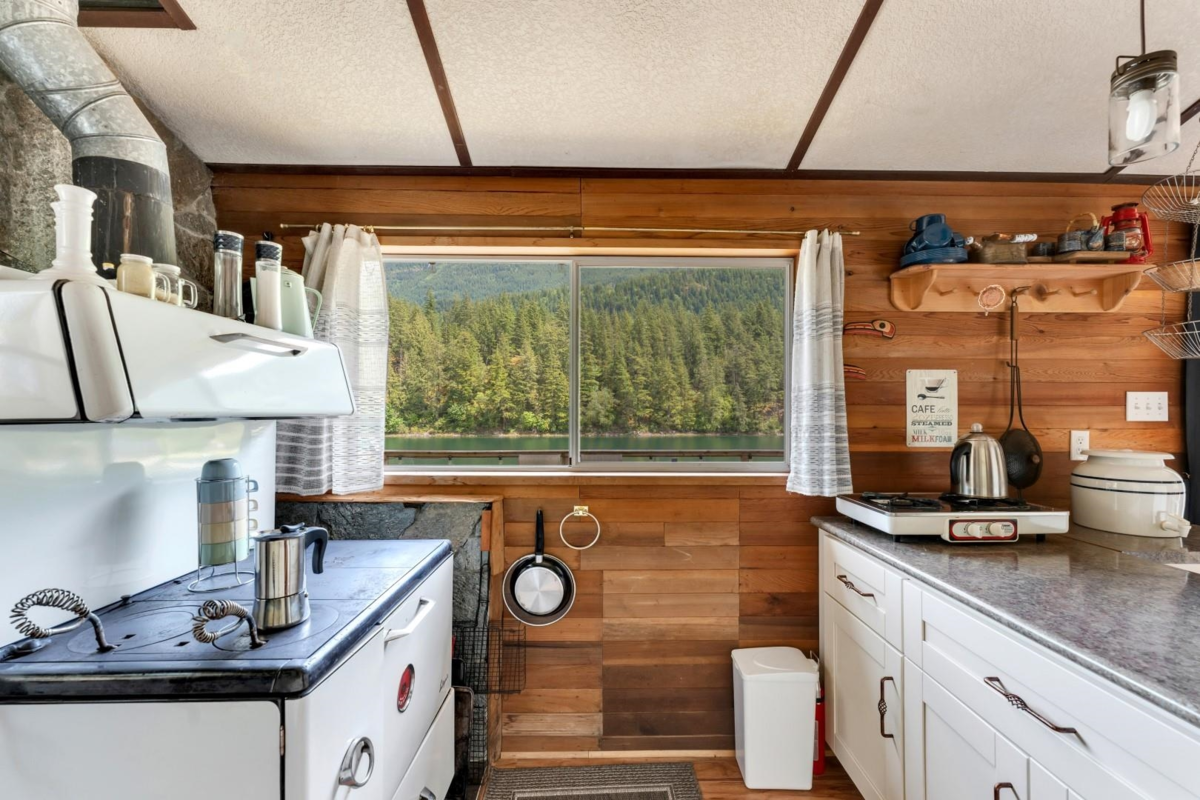 Bedroom 3 Photo of BLK C DL 184 Cascade Bay, Harrison Hot Springs, BC