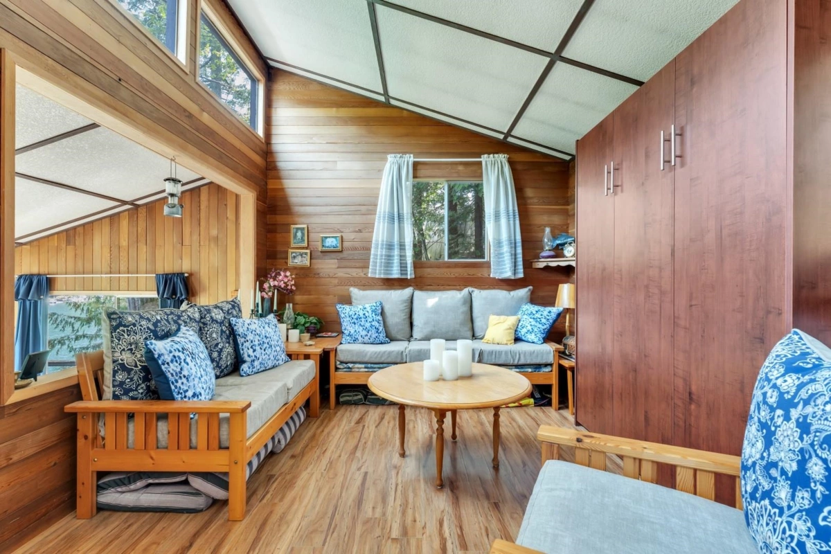 Laundry Room Photo of BLK C DL 184 Cascade Bay, Harrison Hot Springs, BC