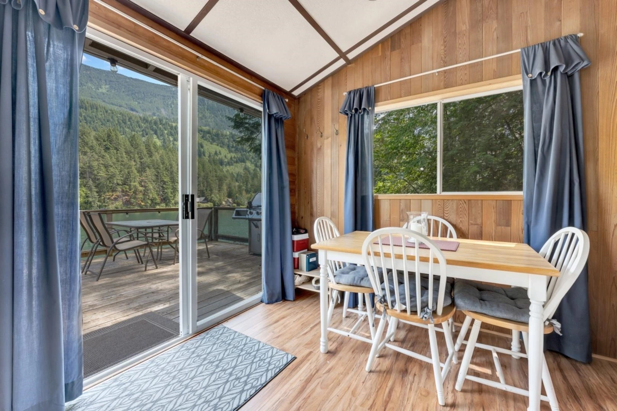 Office / Den Photo of BLK C DL 184 Cascade Bay, Harrison Hot Springs, BC