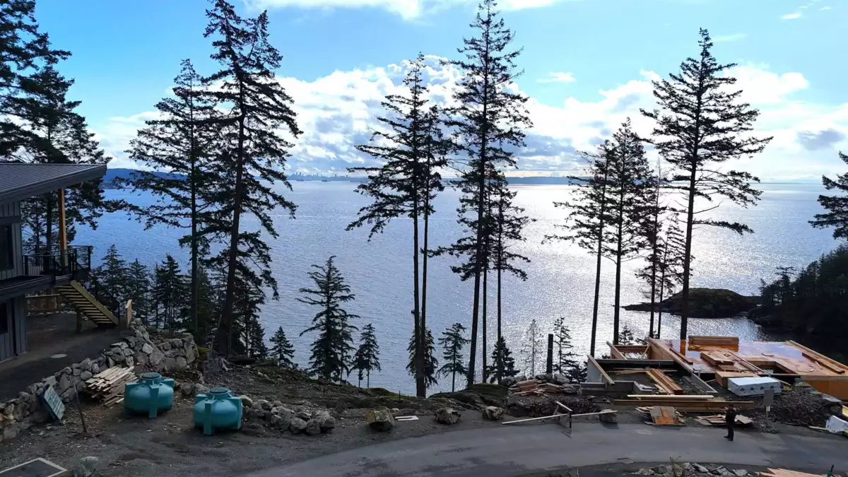 Family Room Photo of 759 Seymour Bay Drive, Bowen Island, BC